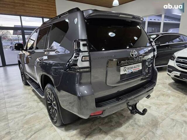 Тойота Ленд Крузер Прадо, объемом двигателя 2.8 л и пробегом 111 тыс. км за 50999 $, фото 7 на Automoto.ua