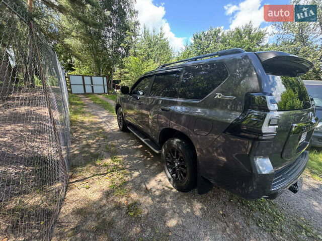 Тойота Ленд Крузер Прадо, об'ємом двигуна 4 л та пробігом 89 тис. км за 43500 $, фото 10 на Automoto.ua