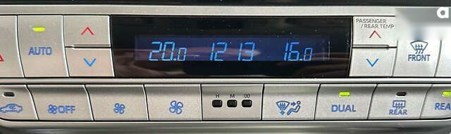 Тойота Ленд Крузер Прадо, об'ємом двигуна 2.8 л та пробігом 60 тис. км за 51500 $, фото 25 на Automoto.ua