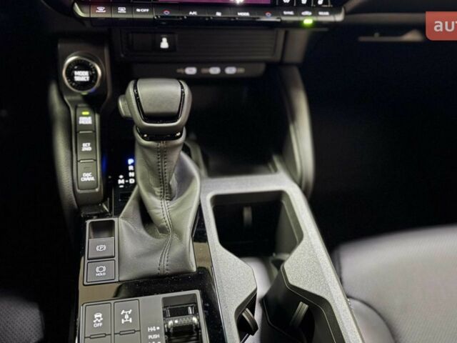 купить новое авто Тойота Ленд Крузер Прадо 2024 года от официального дилера Тойота Центр Чернівці Олімп-Моторс Тойота фото
