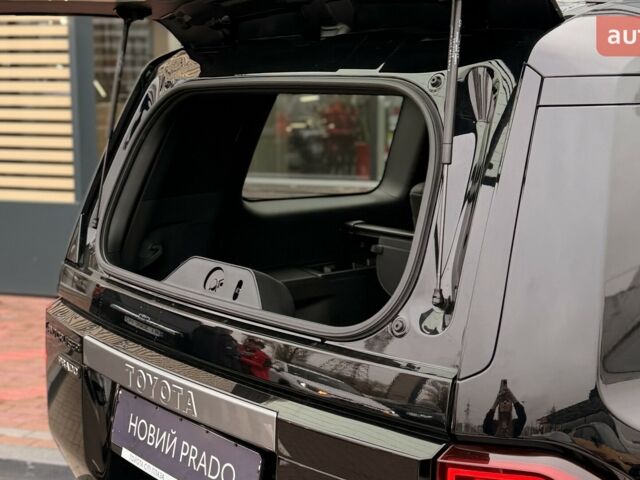 Тойота Ленд Крузер Прадо, объемом двигателя 2.8 л и пробегом 0 тыс. км за 57104 $, фото 11 на Automoto.ua