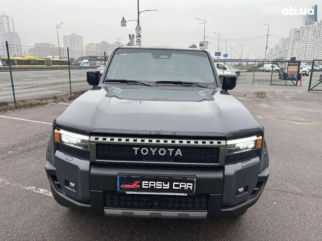 Тойота Ленд Крузер Прадо, объемом двигателя 2.8 л и пробегом 12 тыс. км за 68700 $, фото 5 на Automoto.ua