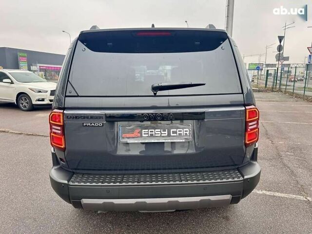 Тойота Ленд Крузер Прадо, объемом двигателя 2.8 л и пробегом 12 тыс. км за 68700 $, фото 16 на Automoto.ua