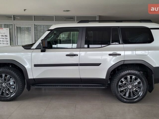 Тойота Ленд Крузер Прадо, объемом двигателя 2.8 л и пробегом 0 тыс. км за 69702 $, фото 2 на Automoto.ua