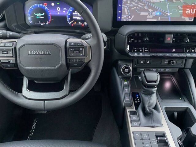 Тойота Ленд Крузер Прадо, объемом двигателя 2.8 л и пробегом 0 тыс. км за 62426 $, фото 16 на Automoto.ua