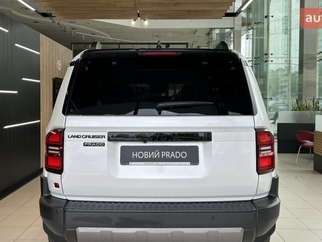 Тойота Ленд Крузер Прадо, объемом двигателя 2.8 л и пробегом 0 тыс. км за 71920 $, фото 7 на Automoto.ua