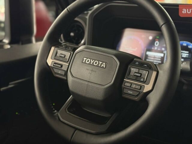 Тойота Ленд Крузер Прадо, объемом двигателя 2.8 л и пробегом 0 тыс. км за 70987 $, фото 22 на Automoto.ua