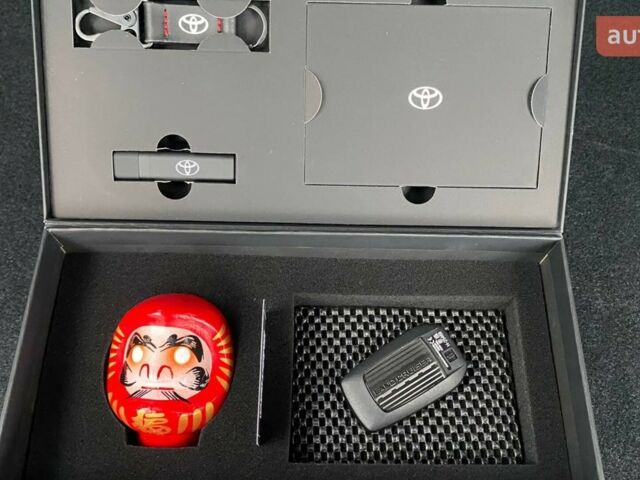 Тойота Ленд Крузер Прадо, объемом двигателя 2.8 л и пробегом 0 тыс. км за 62426 $, фото 23 на Automoto.ua