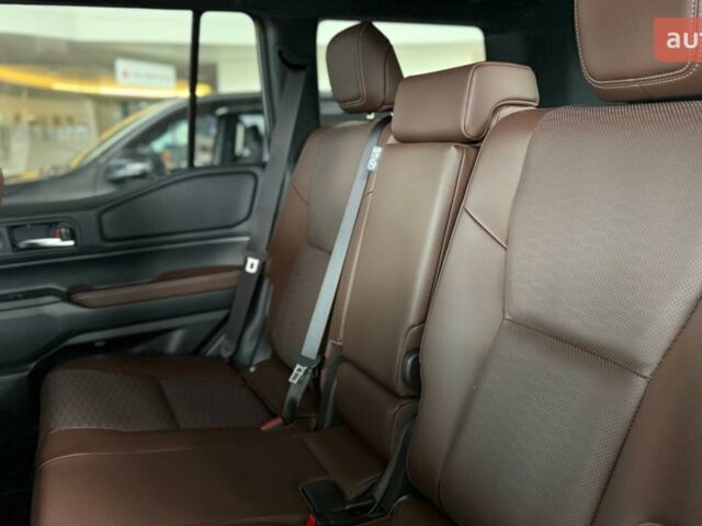 Тойота Ленд Крузер Прадо, объемом двигателя 2.8 л и пробегом 0 тыс. км за 70987 $, фото 9 на Automoto.ua