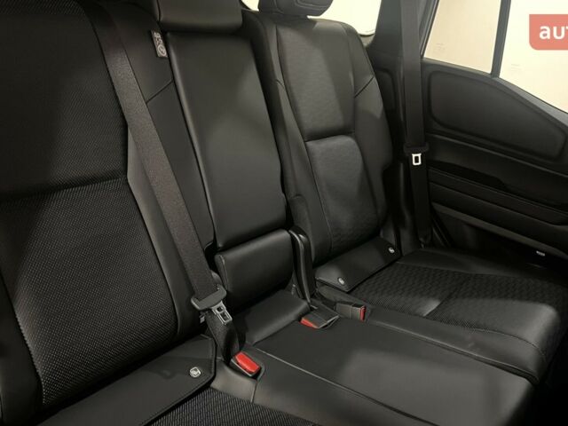 Тойота Ленд Крузер Прадо, объемом двигателя 2.8 л и пробегом 0 тыс. км за 70789 $, фото 12 на Automoto.ua