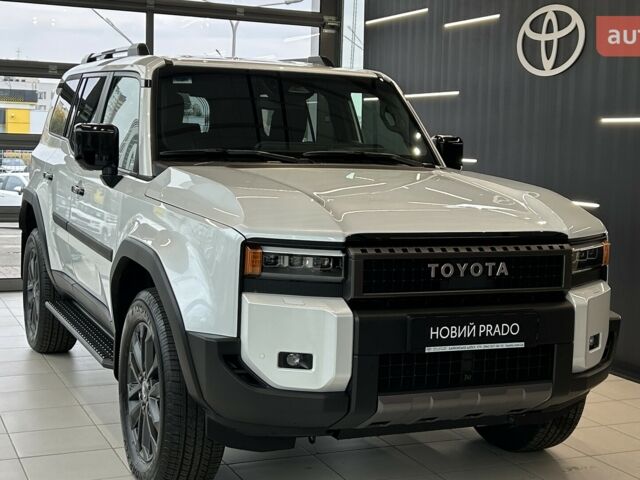 Тойота Ленд Крузер Прадо, объемом двигателя 2.8 л и пробегом 0 тыс. км за 71920 $, фото 3 на Automoto.ua