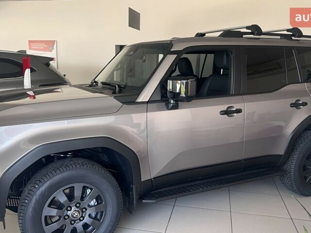 Тойота Ленд Крузер Прадо, объемом двигателя 2.8 л и пробегом 0 тыс. км за 62550 $, фото 2 на Automoto.ua