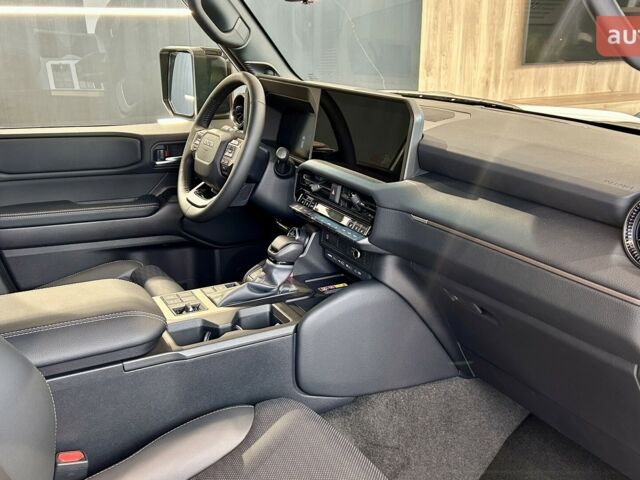 Тойота Ленд Крузер Прадо, объемом двигателя 2.8 л и пробегом 0 тыс. км за 71920 $, фото 21 на Automoto.ua