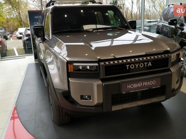 Тойота Ленд Крузер Прадо, объемом двигателя 2.8 л и пробегом 0 тыс. км за 67367 $, фото 2 на Automoto.ua