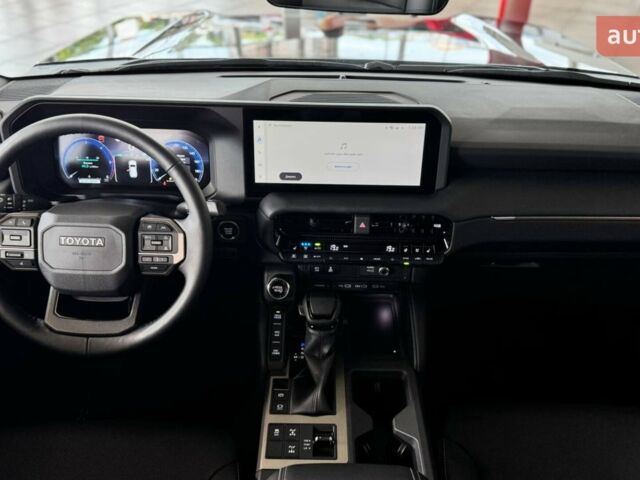 Тойота Ленд Крузер Прадо, об'ємом двигуна 2.8 л та пробігом 0 тис. км за 64938 $, фото 3 на Automoto.ua