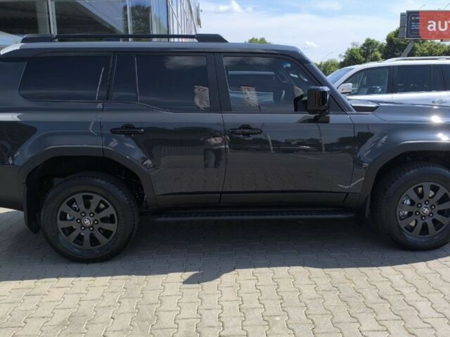 Тойота Ленд Крузер Прадо, объемом двигателя 2.8 л и пробегом 0 тыс. км за 61947 $, фото 2 на Automoto.ua