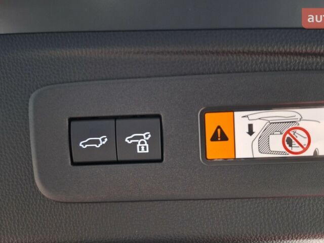 Тойота Ленд Крузер Прадо, объемом двигателя 2.8 л и пробегом 0 тыс. км за 56483 $, фото 10 на Automoto.ua