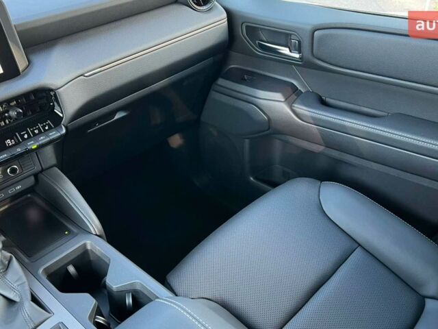 Тойота Ленд Крузер Прадо, объемом двигателя 2.8 л и пробегом 0 тыс. км за 69020 $, фото 19 на Automoto.ua