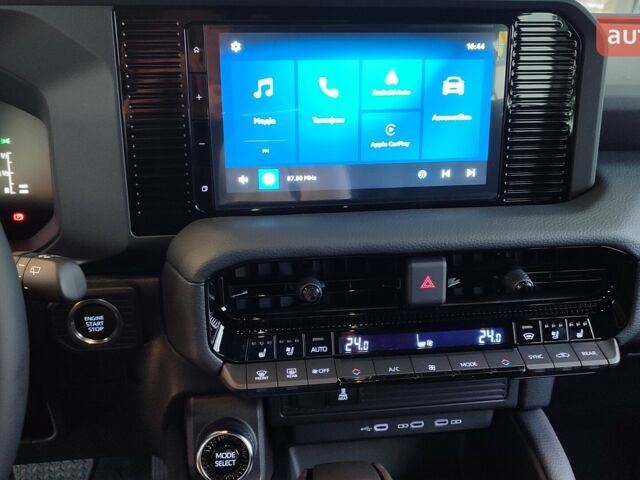 Тойота Ленд Крузер Прадо 2025 року купити нове авто Тойота Ленд Крузер Прадо 2025 року від офіційного дилера Тойота Центр Чернігів «Соллі-Плюс» Тойота фото