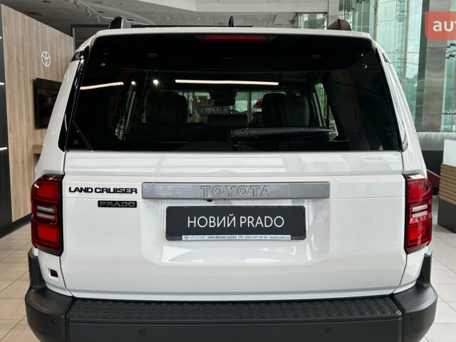 Тойота Ленд Крузер Прадо, объемом двигателя 2.8 л и пробегом 0 тыс. км за 56288 $, фото 6 на Automoto.ua
