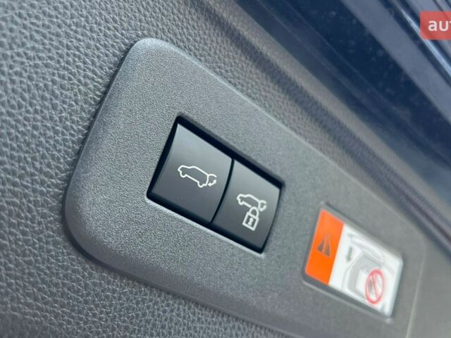 Тойота Ленд Крузер Прадо, объемом двигателя 2.8 л и пробегом 0 тыс. км за 69020 $, фото 13 на Automoto.ua