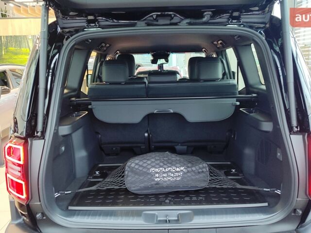 Тойота Ленд Крузер Прадо 2025 року купити нове авто Тойота Ленд Крузер Прадо 2025 року від офіційного дилера Тойота Центр Чернігів «Соллі-Плюс» Тойота фото