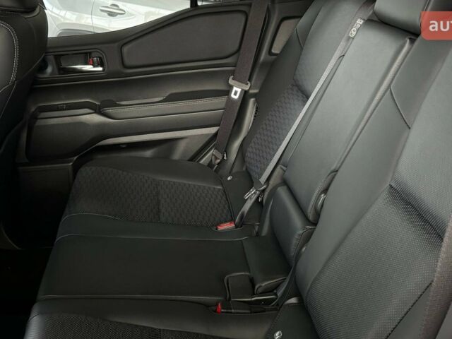 Тойота Ленд Крузер Прадо, объемом двигателя 2.8 л и пробегом 0 тыс. км за 80582 $, фото 11 на Automoto.ua