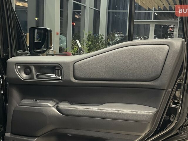 Тойота Ленд Крузер Прадо, объемом двигателя 2.8 л и пробегом 0 тыс. км за 70885 $, фото 14 на Automoto.ua