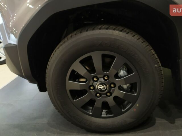 Тойота Ленд Крузер Прадо, объемом двигателя 2.8 л и пробегом 0 тыс. км за 67367 $, фото 17 на Automoto.ua