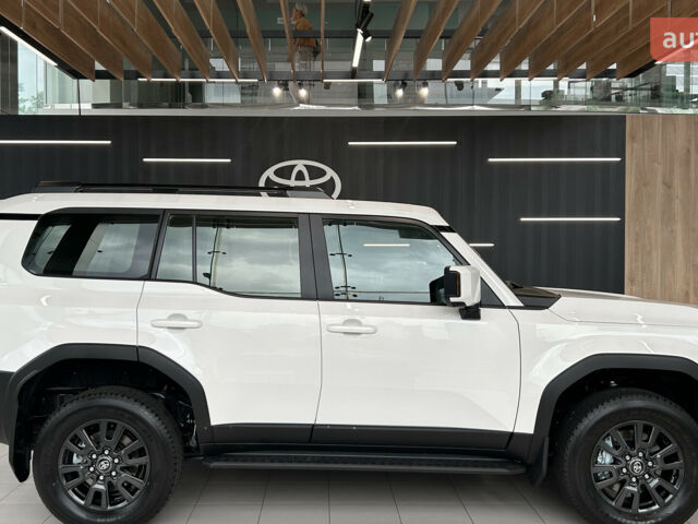 Тойота Ленд Крузер Прадо, объемом двигателя 2.8 л и пробегом 0 тыс. км за 56288 $, фото 8 на Automoto.ua