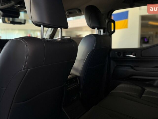 Тойота Ленд Крузер Прадо, объемом двигателя 2.8 л и пробегом 0 тыс. км за 71256 $, фото 19 на Automoto.ua