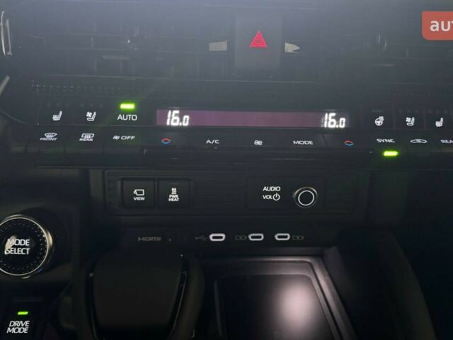 Тойота Ленд Крузер Прадо, об'ємом двигуна 2.8 л та пробігом 0 тис. км за 65105 $, фото 8 на Automoto.ua