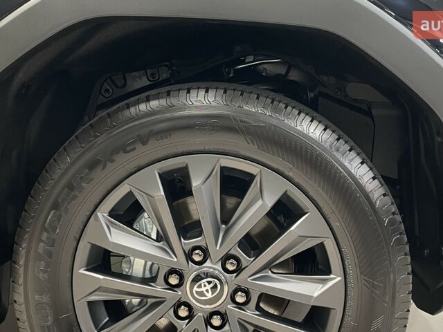 Тойота Ленд Крузер Прадо, объемом двигателя 2.8 л и пробегом 0 тыс. км за 70885 $, фото 17 на Automoto.ua