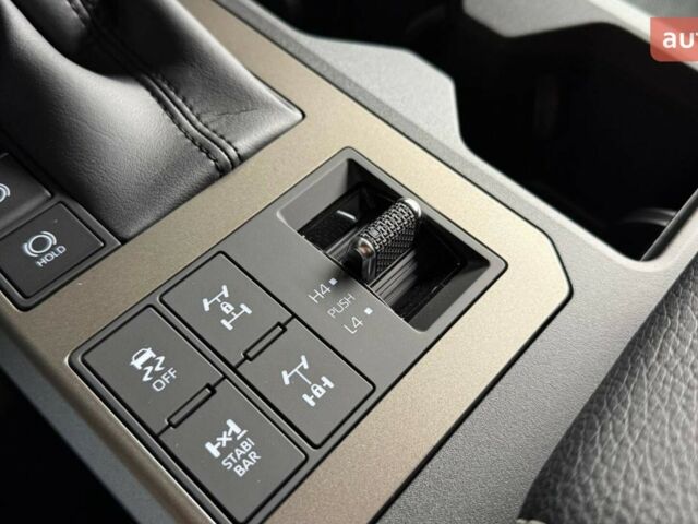 Тойота Ленд Крузер Прадо, об'ємом двигуна 2.8 л та пробігом 0 тис. км за 69360 $, фото 33 на Automoto.ua