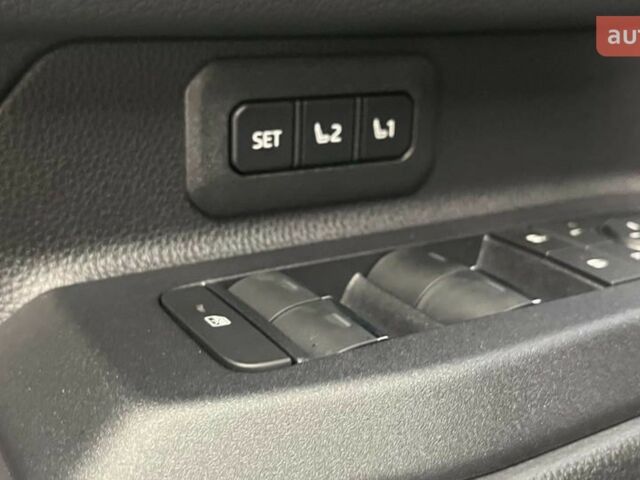 купить новое авто Тойота Ленд Крузер Прадо 2025 года от официального дилера Тойота на Столичному Тойота фото