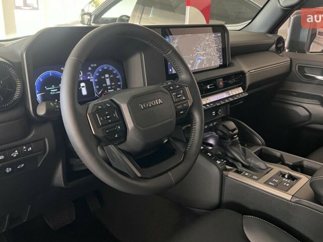 Тойота Ленд Крузер Прадо, объемом двигателя 2.8 л и пробегом 0 тыс. км за 62550 $, фото 6 на Automoto.ua