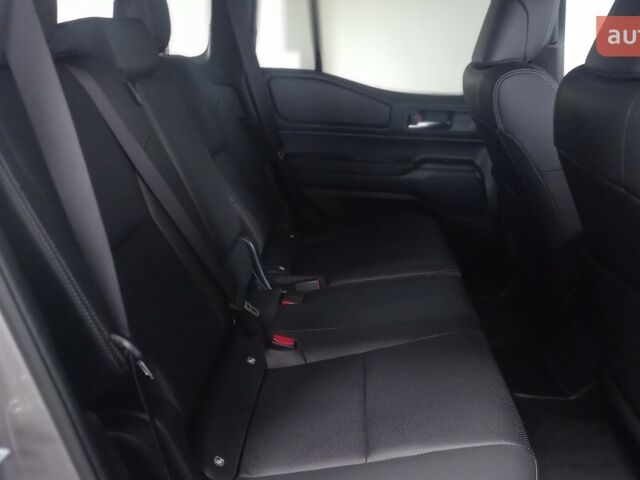 Тойота Ленд Крузер Прадо, об'ємом двигуна 2.8 л та пробігом 0 тис. км за 61820 $, фото 13 на Automoto.ua