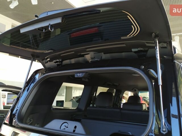 Тойота Ленд Крузер Прадо, объемом двигателя 2.8 л и пробегом 0 тыс. км за 69131 $, фото 8 на Automoto.ua