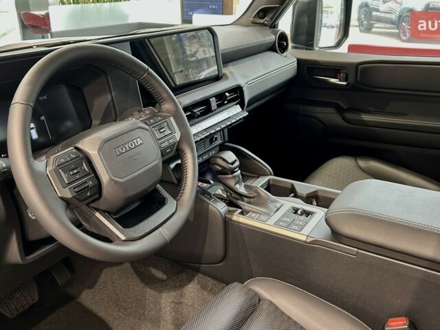 Тойота Ленд Крузер Прадо, объемом двигателя 2.8 л и пробегом 0 тыс. км за 71920 $, фото 12 на Automoto.ua