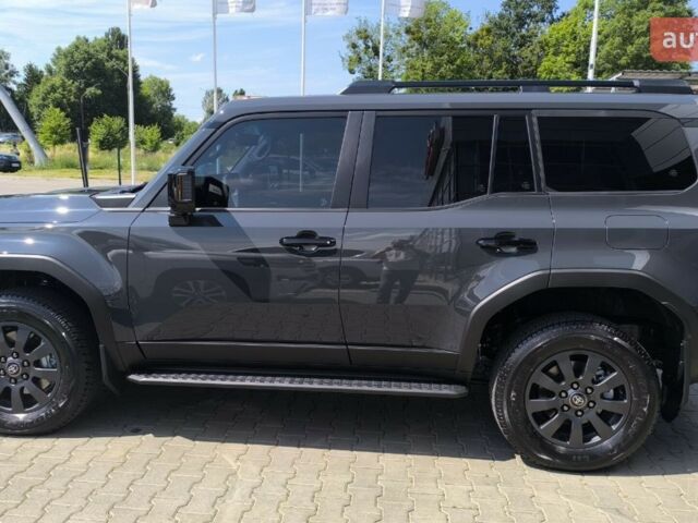 Тойота Ленд Крузер Прадо, объемом двигателя 2.8 л и пробегом 0 тыс. км за 61947 $, фото 1 на Automoto.ua