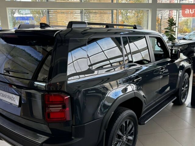 Тойота Ленд Крузер Прадо, объемом двигателя 2.8 л и пробегом 0 тыс. км за 80582 $, фото 17 на Automoto.ua