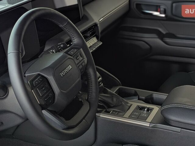 Тойота Ленд Крузер Прадо, объемом двигателя 2.8 л и пробегом 0 тыс. км за 63991 $, фото 15 на Automoto.ua