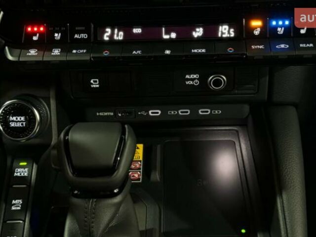 Тойота Ленд Крузер Прадо, объемом двигателя 2.8 л и пробегом 0 тыс. км за 69421 $, фото 22 на Automoto.ua