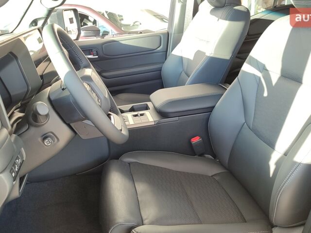 купить новое авто Тойота Ленд Крузер Прадо 2025 года от официального дилера Тойота Центр Чернігів «Соллі-Плюс» Тойота фото