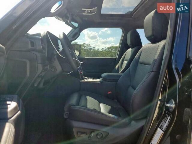 Тойота Ленд Крузер Прадо 2025 в Львове на Automoto.ua Тойота Ленд Крузер Прадо, объемом двигателя 2.39 л и пробегом 3 тыс. км за 55000 $, фото 6 на Automoto.ua