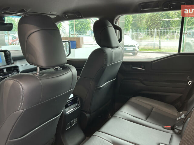 Тойота Ленд Крузер Прадо, объемом двигателя 2.8 л и пробегом 0 тыс. км за 56288 $, фото 13 на Automoto.ua