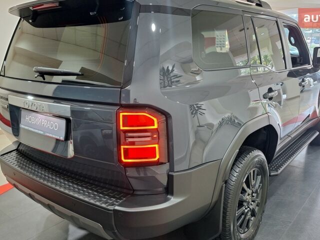 Тойота Ленд Крузер Прадо, объемом двигателя 2.8 л и пробегом 0 тыс. км за 56483 $, фото 4 на Automoto.ua