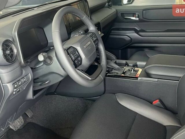 купить новое авто Тойота Ленд Крузер Прадо 2025 года от официального дилера Тойота на Столичному Тойота фото