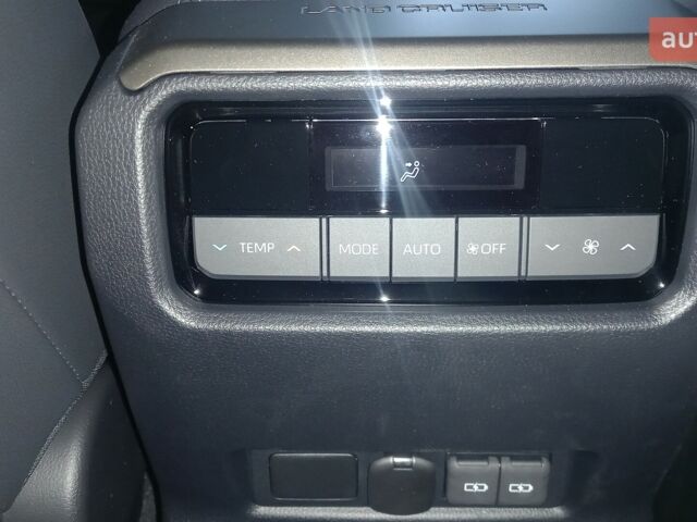 Тойота Ленд Крузер Прадо, об'ємом двигуна 2.8 л та пробігом 0 тис. км за 61820 $, фото 16 на Automoto.ua