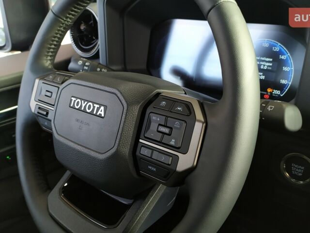 Тойота Ленд Крузер Прадо, объемом двигателя 2.8 л и пробегом 0 тыс. км за 68702 $, фото 17 на Automoto.ua